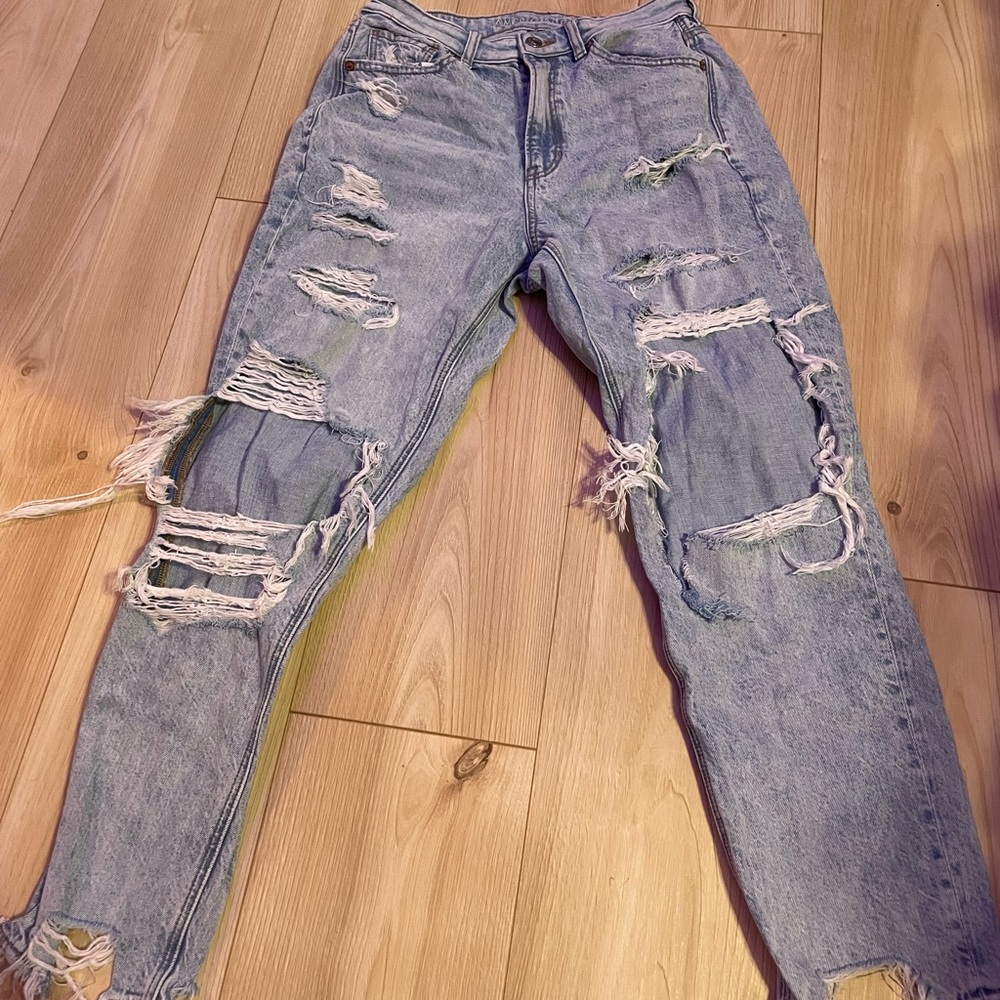 American Eagle Ripped Skinny Jeans